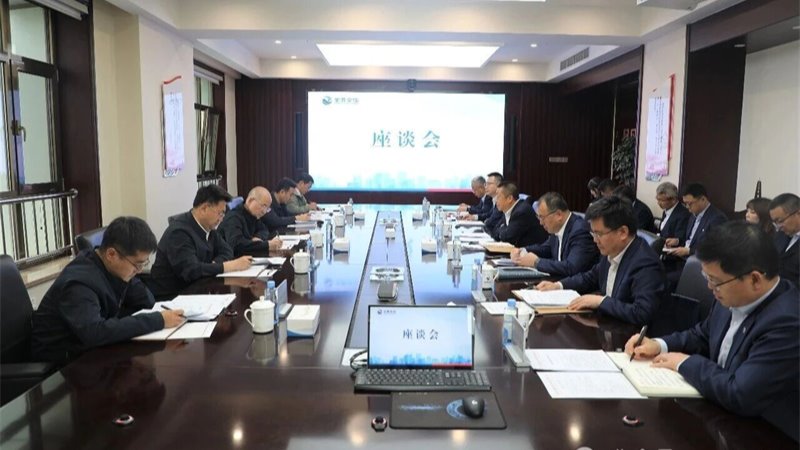 省人大常委会预算工委调研组赴线上最火买球站_买球（中国）
调研指导工作